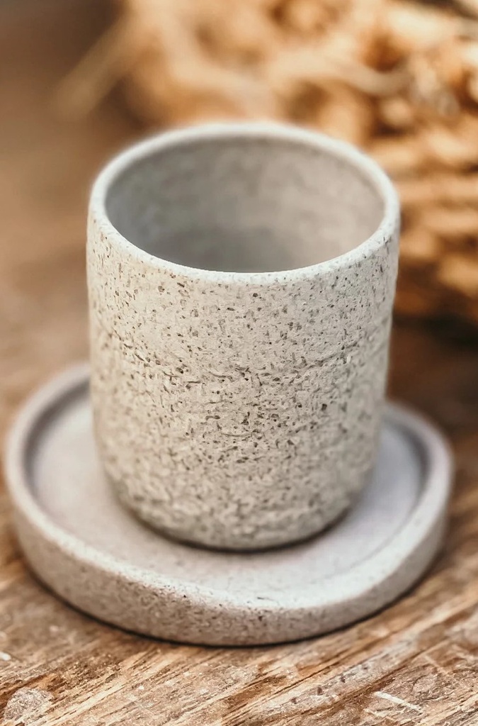 Igneous Espresso Cup with irregular underline