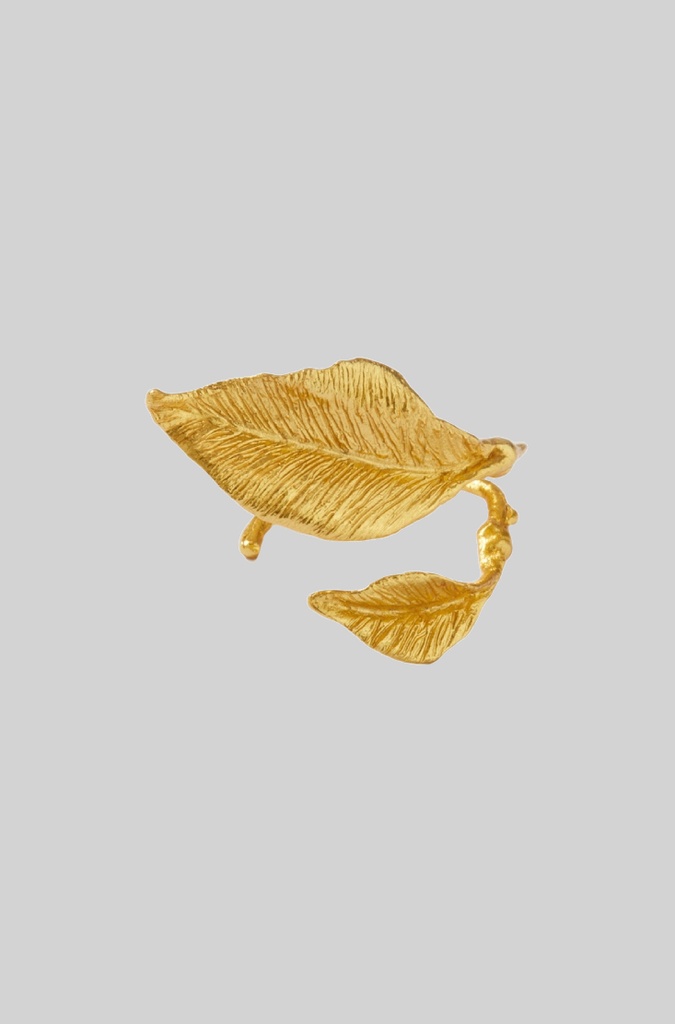 Engraved Leaf Ring